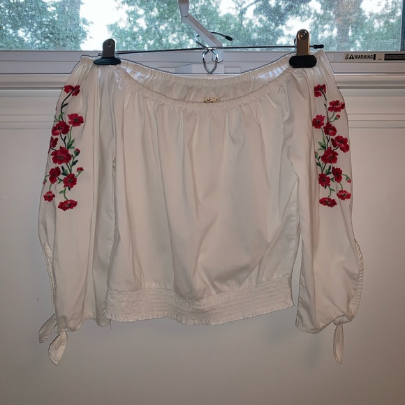 Hollister White Off The Shoulder Embroidered Top - Picture 2 of 5